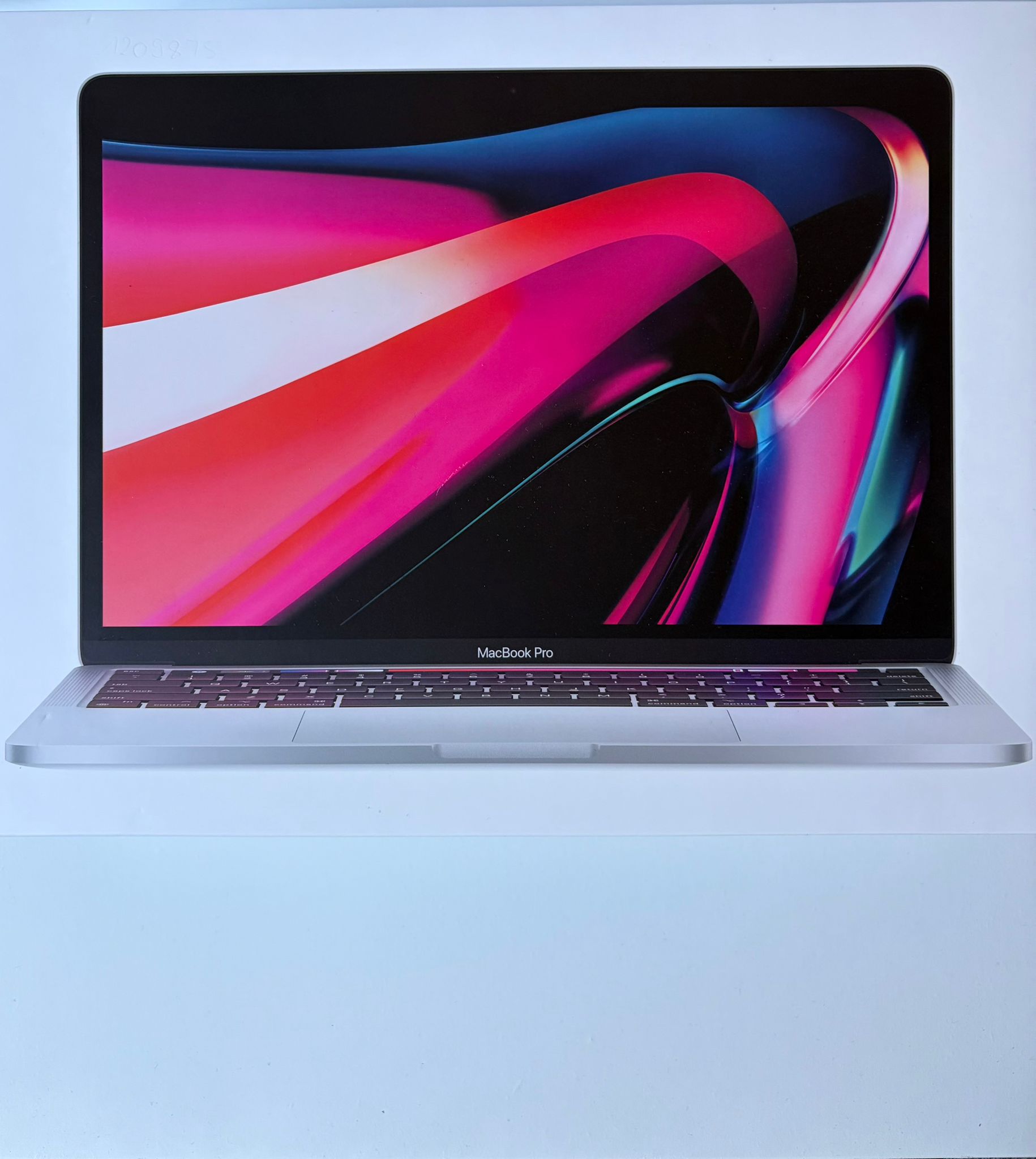 MacBook Pro 13-inch (2016) — i5 • 16GB • 256GB — Used — Neat condition